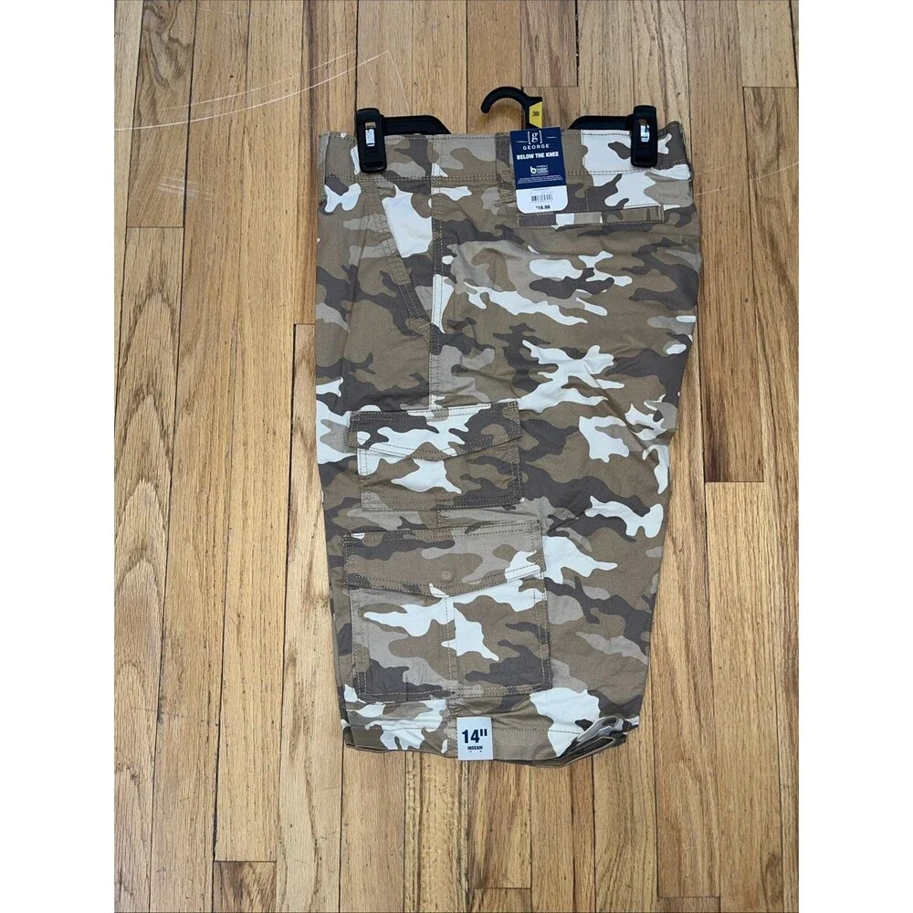 NWT CAMO CARGO SHORTS GEORGE MENS BELOW THE KNEE DESERT W 42- INSEAM 14